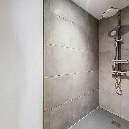 4 Personnes Appartement Cholet